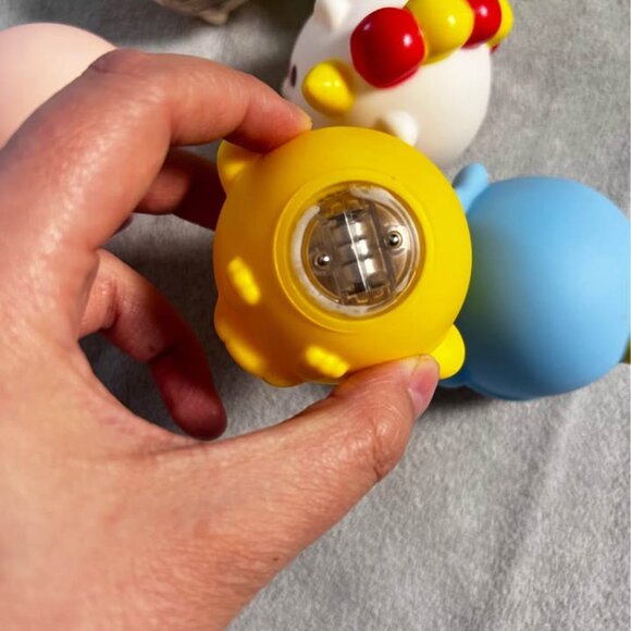 Light Up Baby Bath Toys Mold Free Infant Bath Toys (Light Up) gift baby - Picture 3 of 3